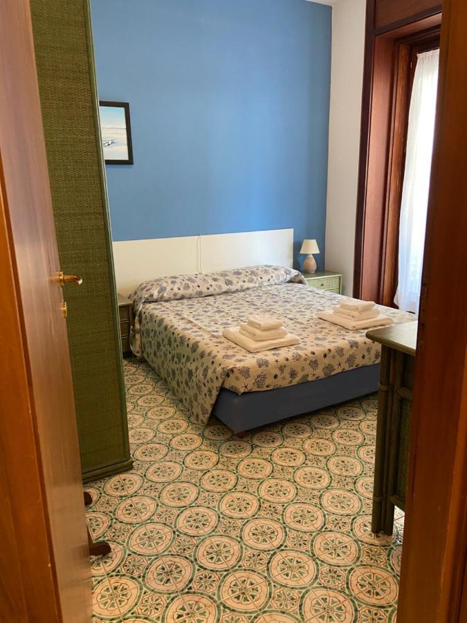 גראדו Esplanade Sea Side - Bicamere, 2 Terrazzi, Garage A Richiesta מראה חיצוני תמונה