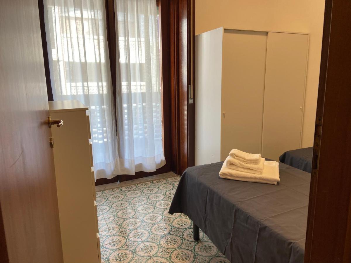 גראדו Esplanade Sea Side - Bicamere, 2 Terrazzi, Garage A Richiesta מראה חיצוני תמונה